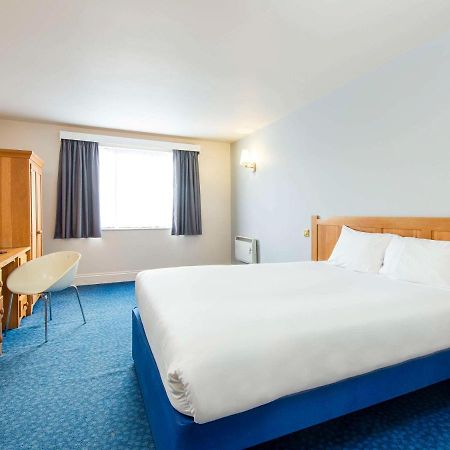 Ibis Budget Bromsgrove Exteriör bild